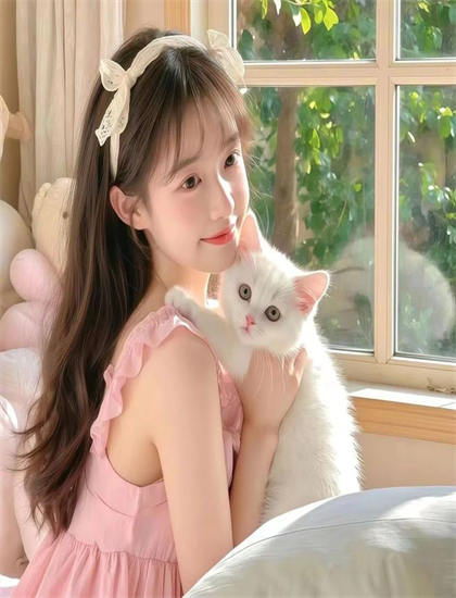 《附属美丽》拍摄技巧分析：镜头语言与画面构图探讨