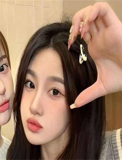 驱魔女隐藏彩蛋发现指南扣人心弦的：细节与彩蛋寻找攻略，网络独播